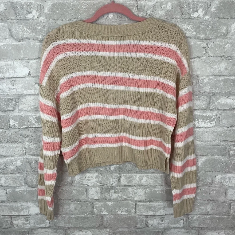 Wild Fable Striped Vneck sweater - Picture 4 of 6